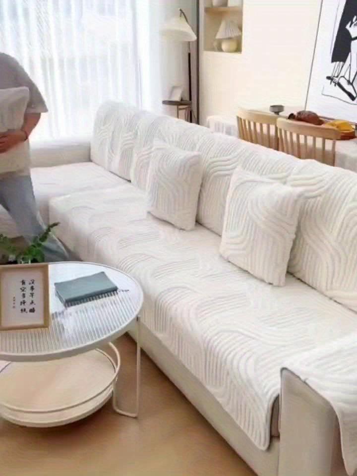 Plush Non-Slip Sofa Cover - Breathable Pet-Friendly Home Decor