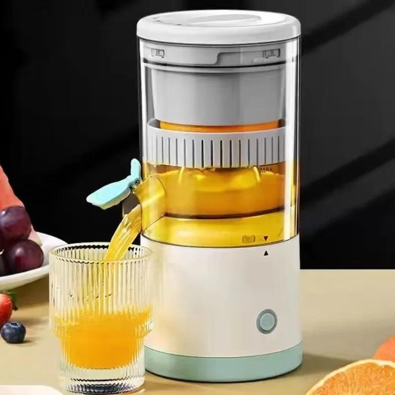 Portable Electric Juicer - Mini USB Citrus Blender for Travel - STOREBLITZ