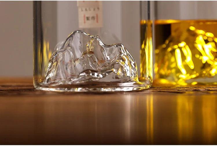 3D Mountain Whiskey Glass - Glacier Old Fashioned Tumblers in Wooden Gift Box